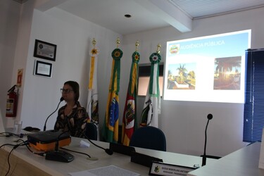 poder-executivo-presta-contas-a-comunidade-2