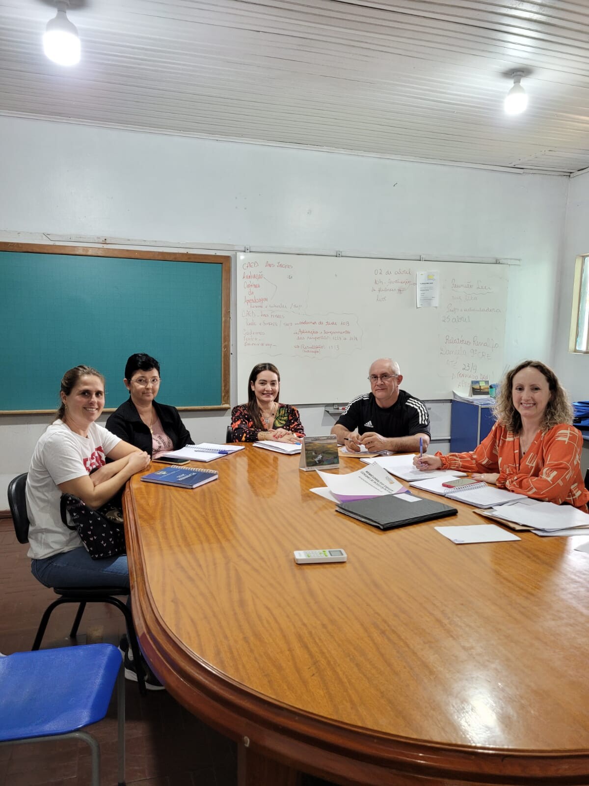reuniao-discute-acoes-de-educacao-fiscal-nas-escolas-municipais