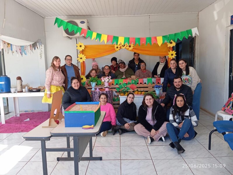 grupo-de-saude-mental-realiza-festa-junina-para-a-comunidade