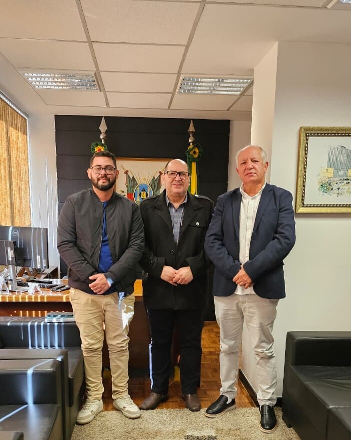 prefeito-cumpre-agenda-em-porto-alegre