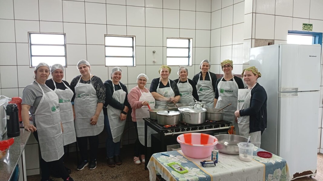 formacao-para-as-merendeiras-da-rede-municipal-de-ensino-realizada-em-parceria-com-o-senar