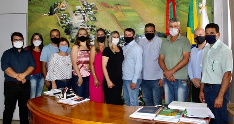 executivo-define-secretariado